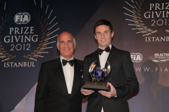 Camponeschi awarded by FIA and by the Golden Helmet of Autosprint