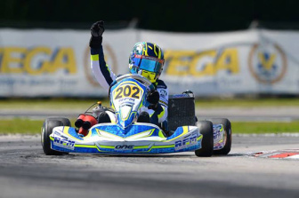 Ilott and Ahmed are the first European winners of the 2014 season