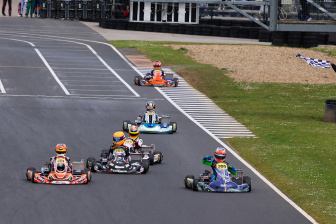 Martinese (OKJ) at the photo finish, Turney leads in OK