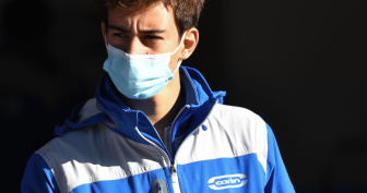 Enzo Trulli making his debut with Carlin in the F.3 tests in Bahrain