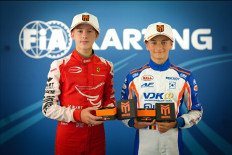 Baglin and Venant Secure Pole Positions in Valencia, Genolet Takes Early Academy Senior Advantage