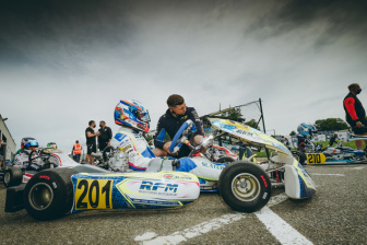 OKJ World Championship decided at the Parc Ferme: the "bitter" rule of the front spoiler and its aftermath