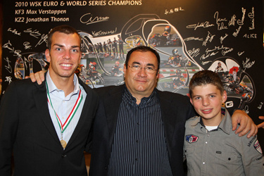 Crg awards its drivers and its major dealers around the world