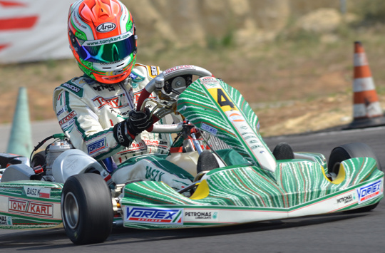 Basz starts KF prefinal from pole