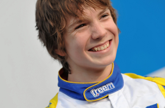 Ticktum and Shwartzman pole in Junior prefinals