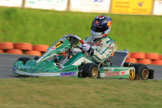 Vettel back on a kart in Germany