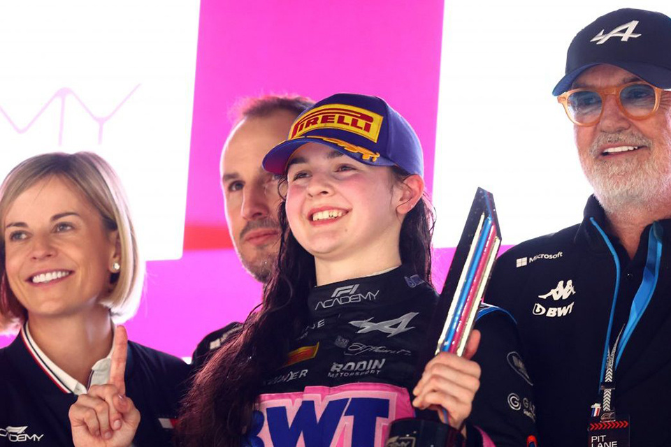 Abbi Pulling wins the F1 Academy and gets a seat in GB3: will she be “The One”?