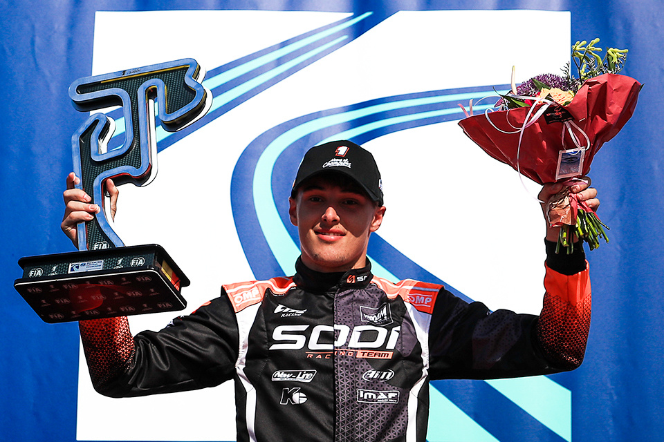 Emilien Denner is the Winner of the Vroom World Championship Contest