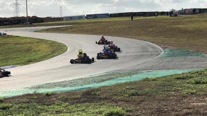Logbook, Day 6 - Qualifying and Heats.