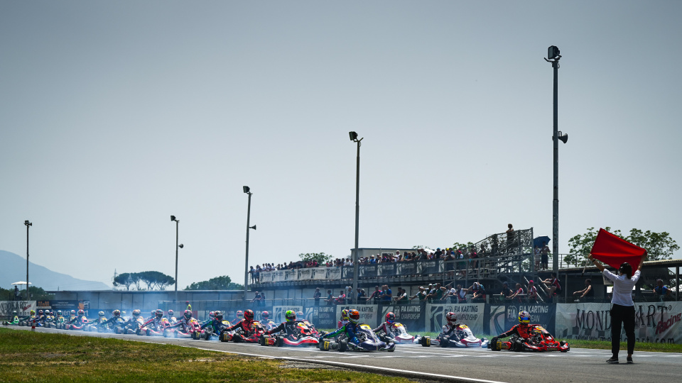 Sarno: Italians Albanese and Bertuca lead on Saturday evening