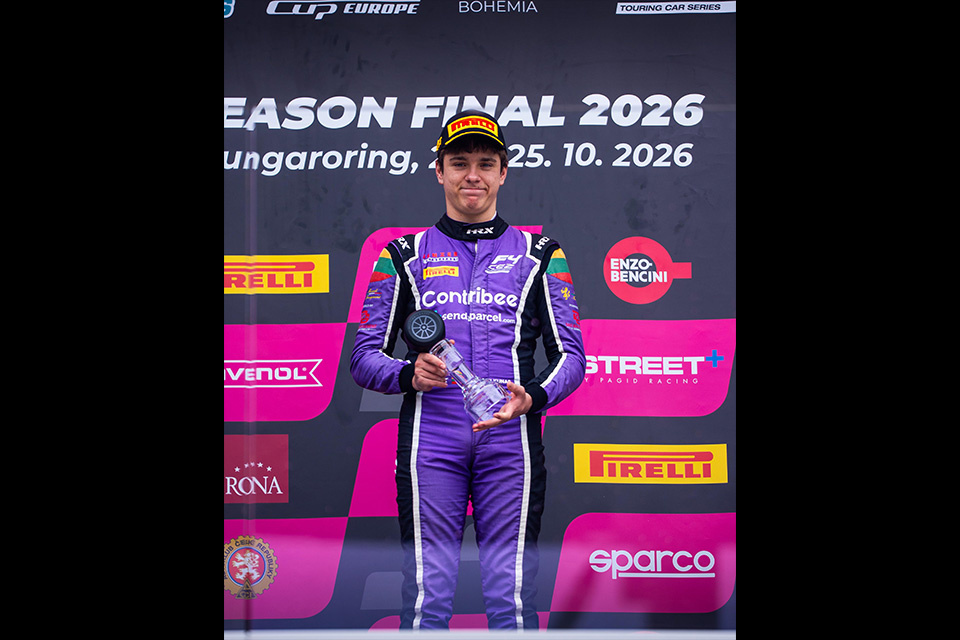 Eight drivers, eight trophies and a championship title: an unforgettable race weekend 43
