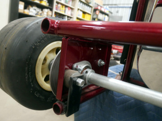 Red Devil’s patented rear axle suspension arrangement