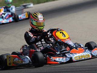 KF_Jordon Lennox-Lamb in action