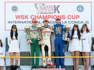 Jorrit Pex on the top step of the podium (Ph. Cunaphoto.it)