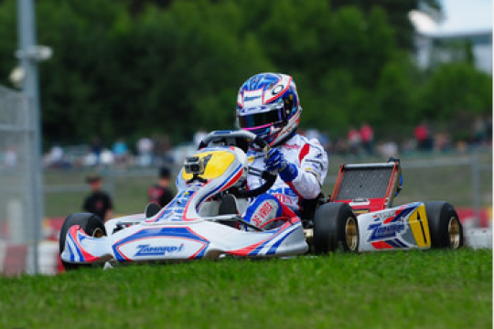 18 points lead for De Vries ahead of Albon before the final round at Suzuka