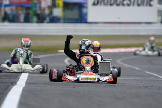World KF1 Championship: Wins for Camponeschi and Foré