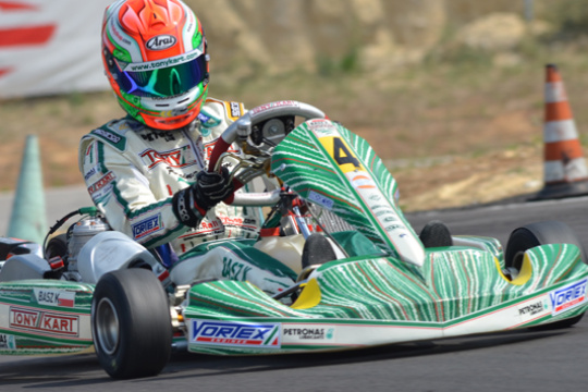 Basz starts KF prefinal from pole