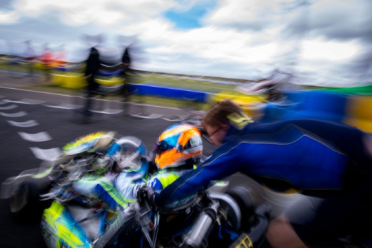 Van Hoepen returns to the track in Genk