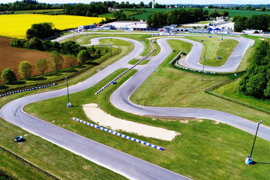 FIA Karting European Championship, Essay - Camara and Slater on pole position