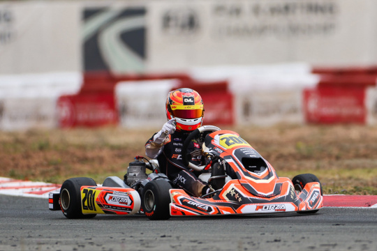 FIA European Championship. Van Langendonck wins and secures the title in OKJ. In OK, first victory for Ramaekers.