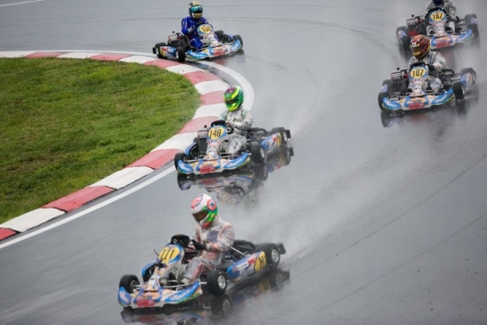 RMCGF 2016 - Kancsar (DD2) and Guzzi (DD2 Masters) dominate