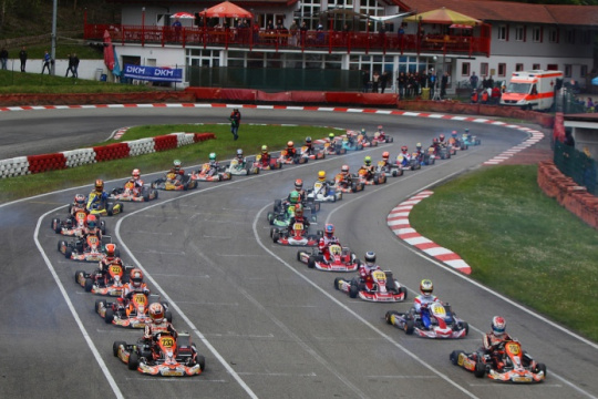 CRG STARTING DKM ON A HIGH IN AMPFING