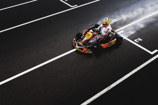 Gabriel Bortoleto closes Kristianstad race with a thumbs up